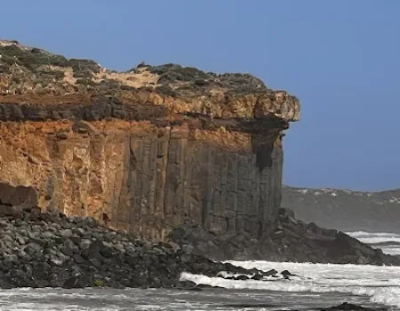 Visit the largest lake in WA en route to Black Point, a massive outcrop of hexagonal basalt columns formed 135 million years ago by volcanic lava.